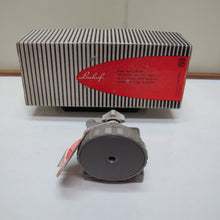 Load image into Gallery viewer, Linhof Precision Pan/Tilt Head Model No 49
