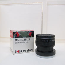 Load image into Gallery viewer, Kenko MC4 TelePlus 2.0X Conversion Lens for Yashica/Contax
