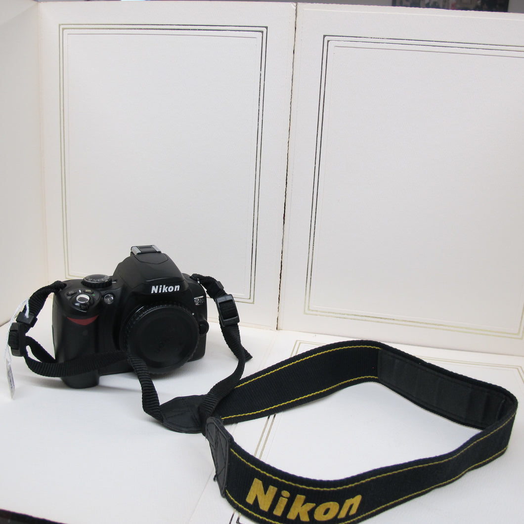 Nikon D5300 (Body) Wifi Enabled